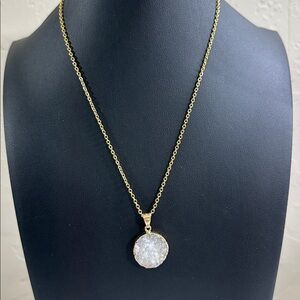 Dyed Druzy Quartz Pendant 18KGP Necklace